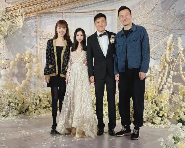 前国脚妻子,32岁国脚娇妻