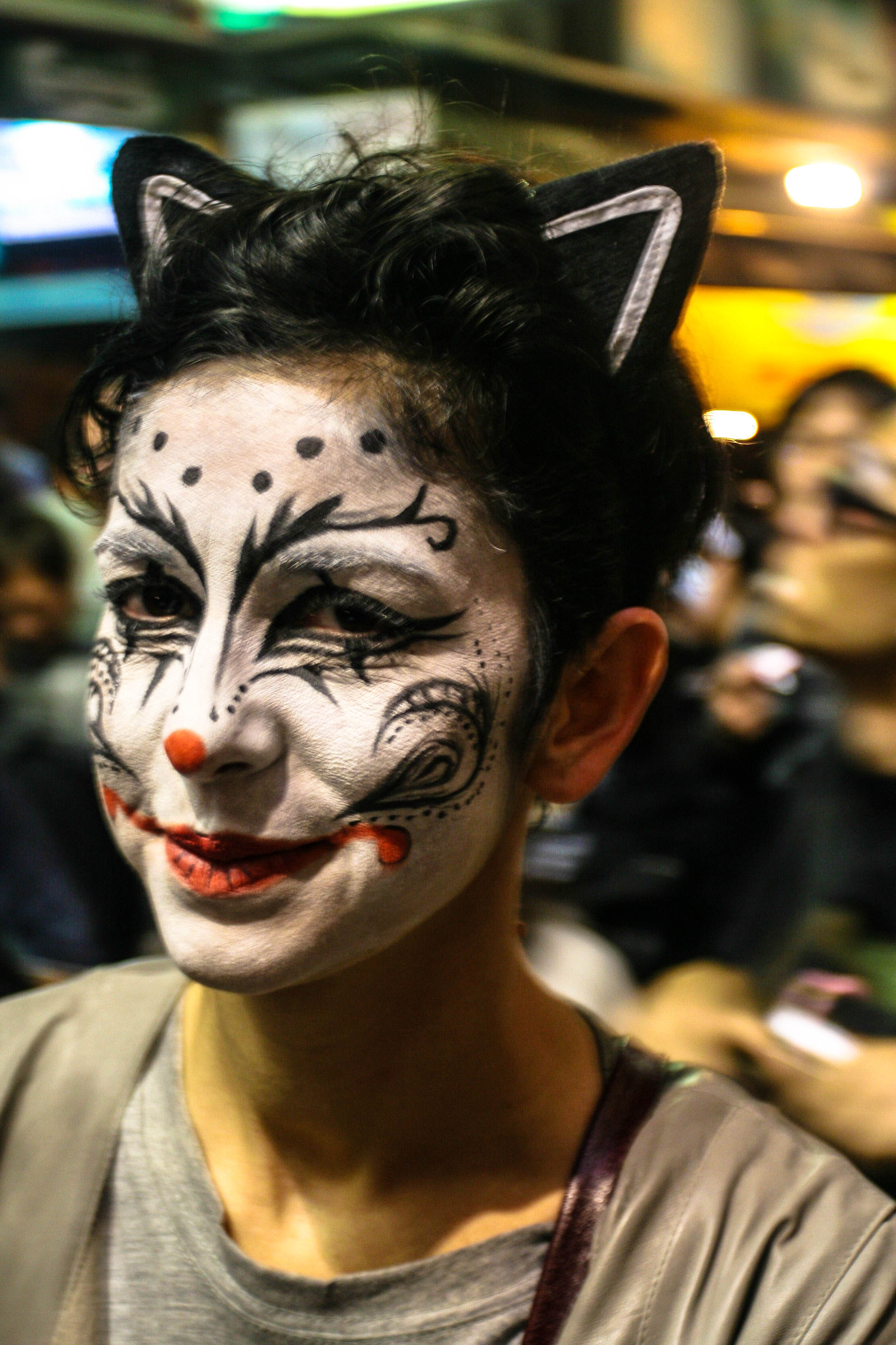 服装-酒吧-房地产,香港“兰桂坊之父”讲述:80个亿的兰桂坊故事