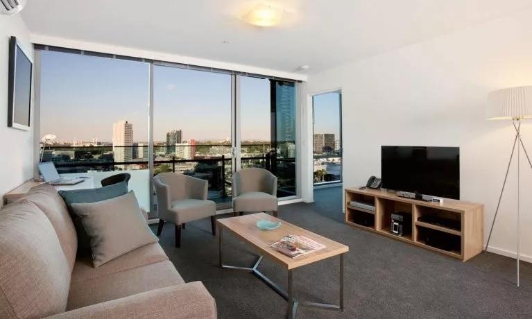 留学日常留学生迷惑行为,墨尔本留学生的生活成本