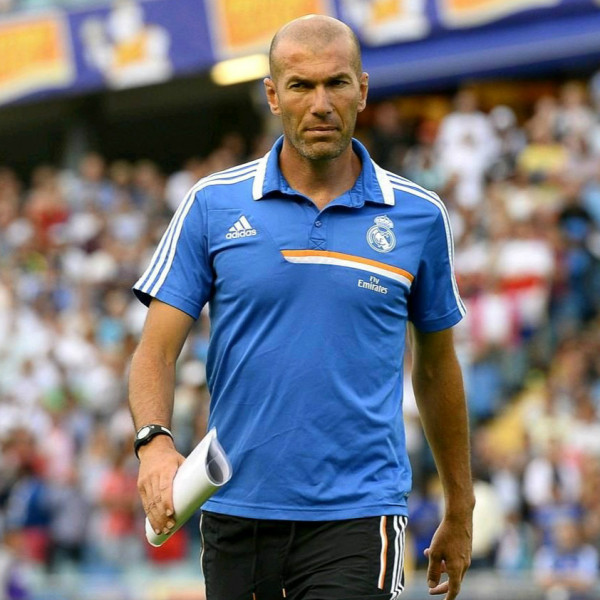 历史足坛百大巨星最新排名,传奇生涯141齐达内