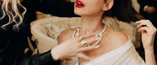 3折！火了125年的施华洛世奇，凭什么让女人无法拒绝？