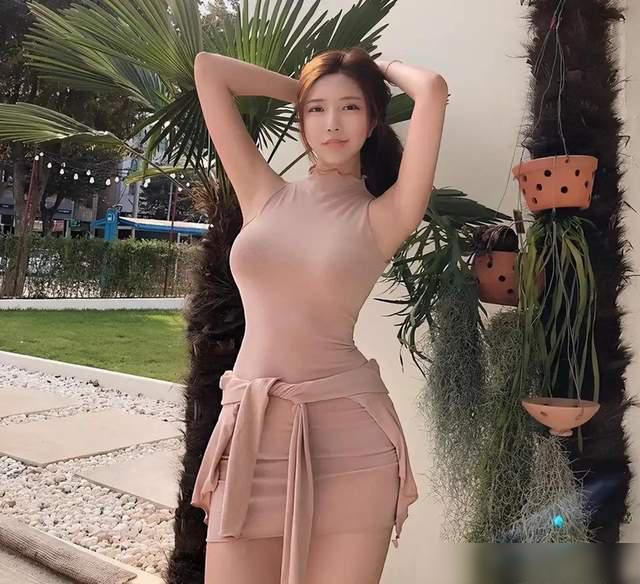 王思聪花两亿请的女主播,王思聪身材变化