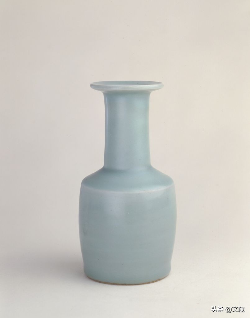 龙泉窑的特点有哪些,龙泉青瓷高峰