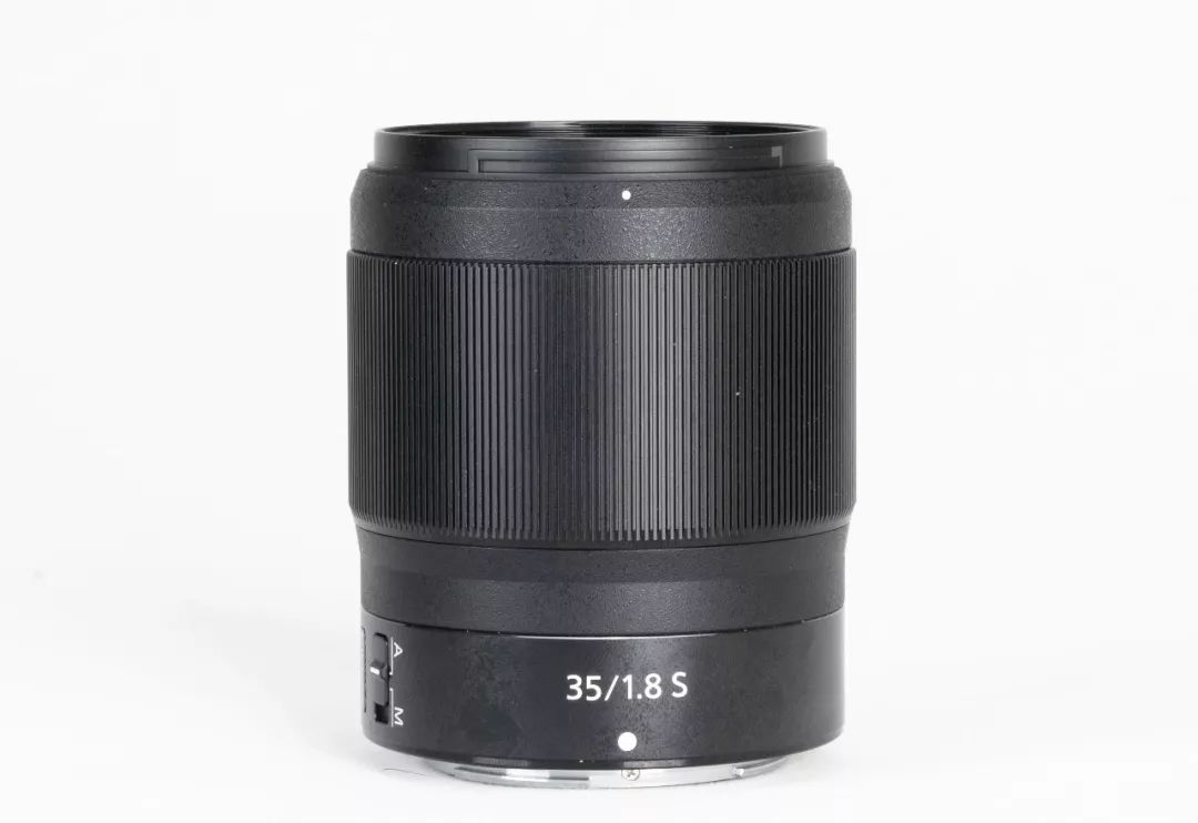 尼康35mmf1.4z卡口镜头质量如何,尼康z50配35mm1.8