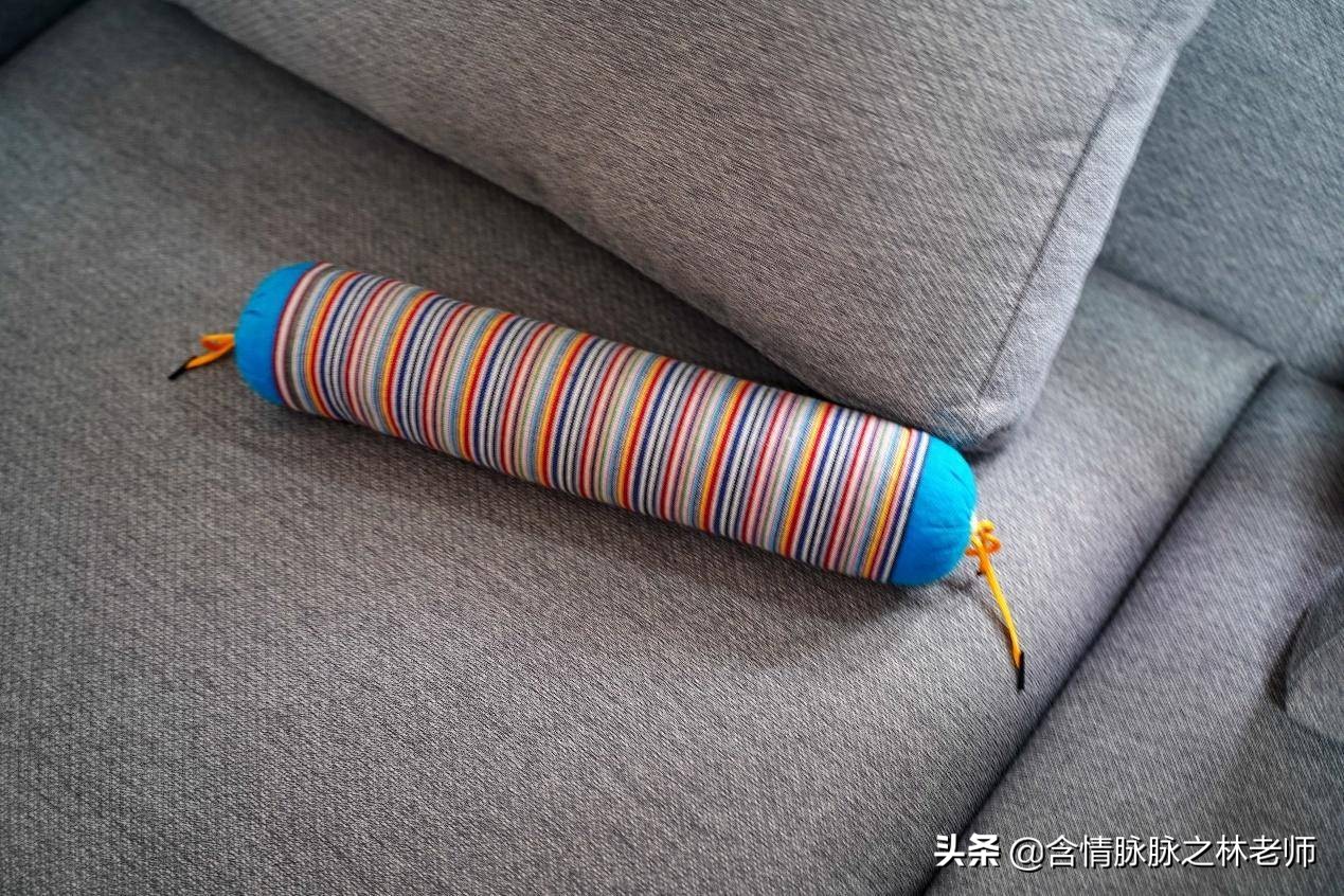 小居室沙发如何选，8HClean抗菌时尚布艺沙发