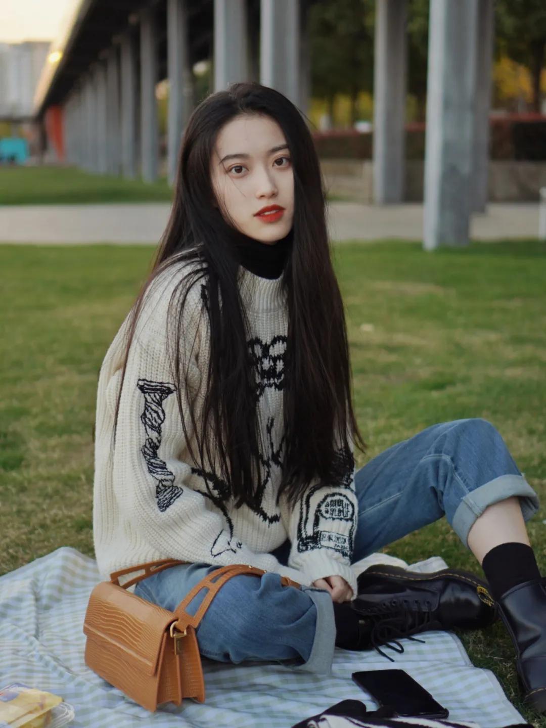 大冬天别露脚踝今年流行怎么穿,秋冬不要再露脚踝了