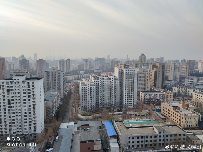 vivox70pro+和小米11ultra对比,小米11拍照多少倍变焦