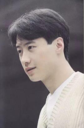 香港吴某凡的*艳猎**情史：天后港姐看不上，被不知名小助理迷乱心智