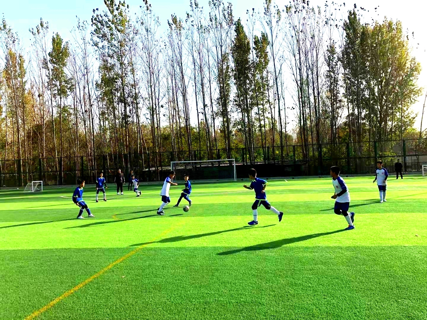 许昌市建设路小学2019年“区长杯”足球联赛中再创佳绩