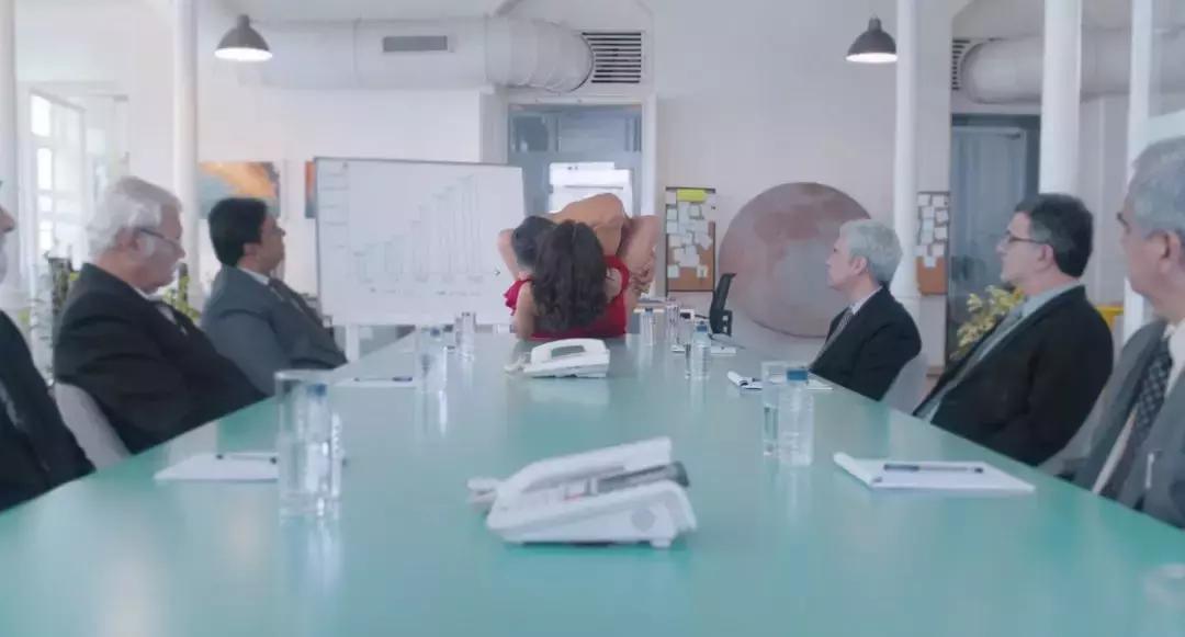 车速飙到80迈,印度神剧有多离谱