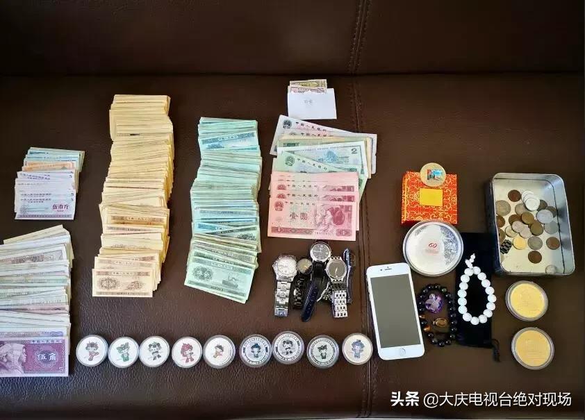 这个贼“诠释”了什么叫贼不走空！一分、两分钱都偷…