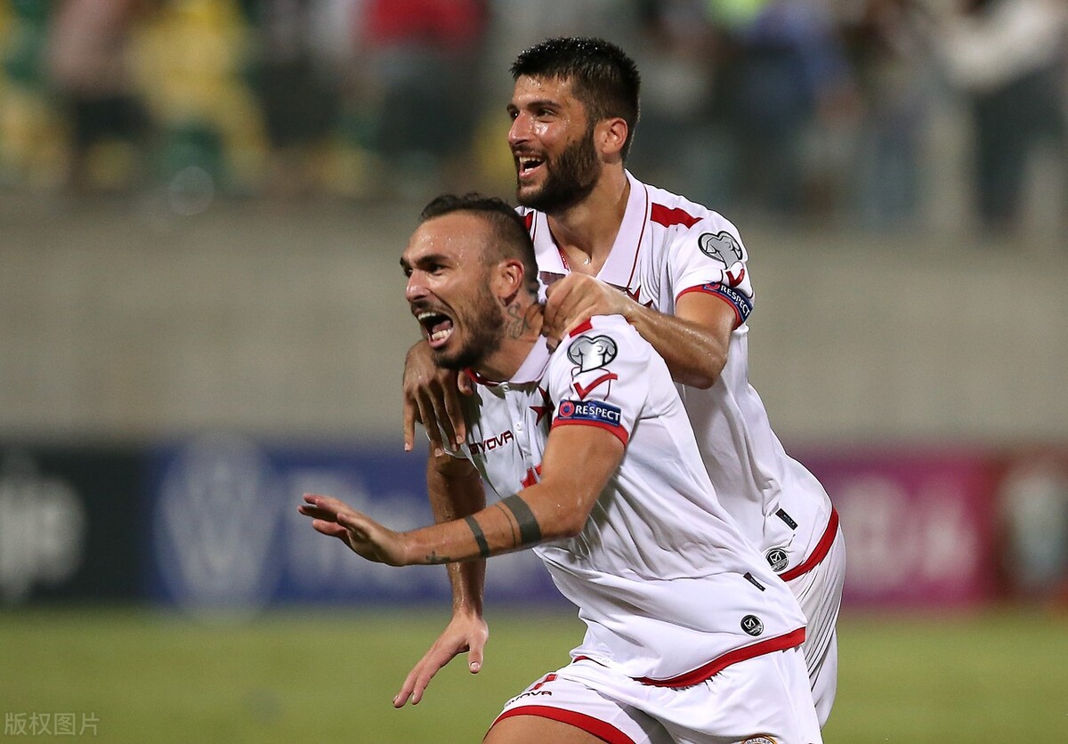 2-0领先遭绝平后3-2逆转,2-1逆转艰难拿下首胜