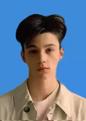 ps一寸证件照填充后尺寸变大,ps如何给证件照换底色ps教程