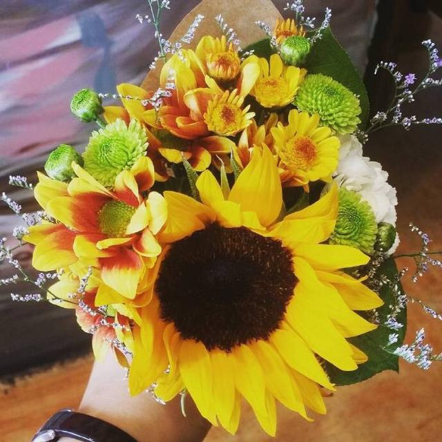 经典爱情扎心句子短句,关于爱情很甜的句子朋友圈