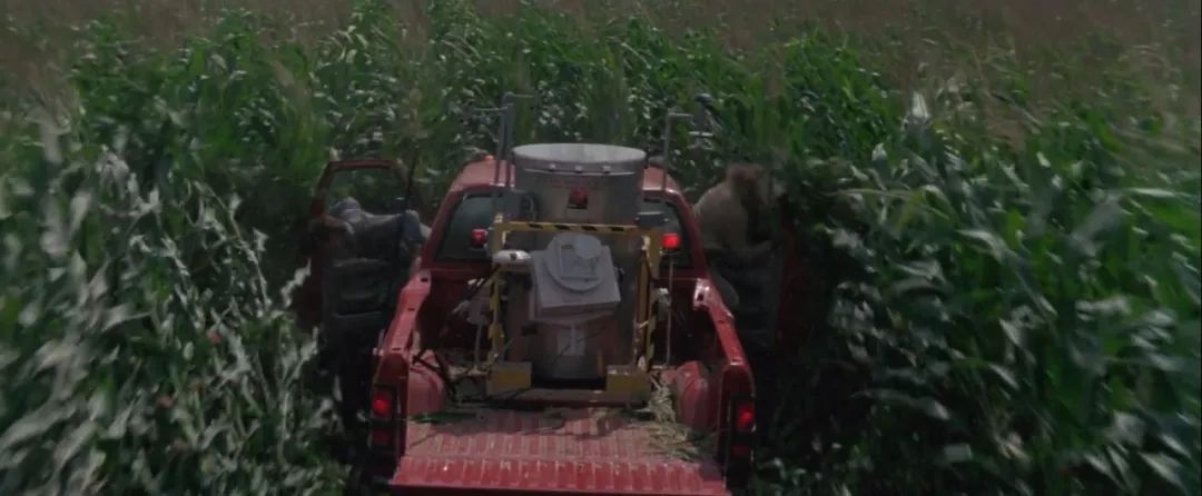 票房16亿，这部央视经常重播的顶级灾难片，上映23年无人能再复制