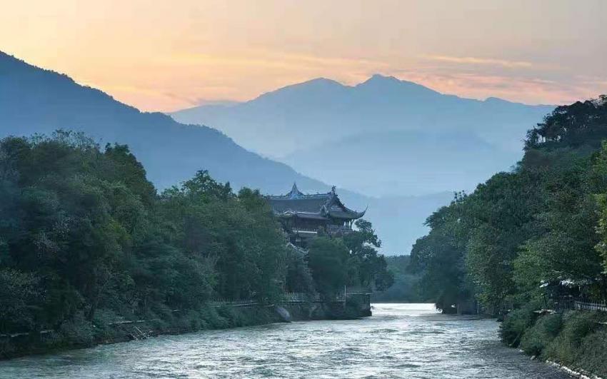 走出镜头的青城溪村，一处现实版“乌托邦”