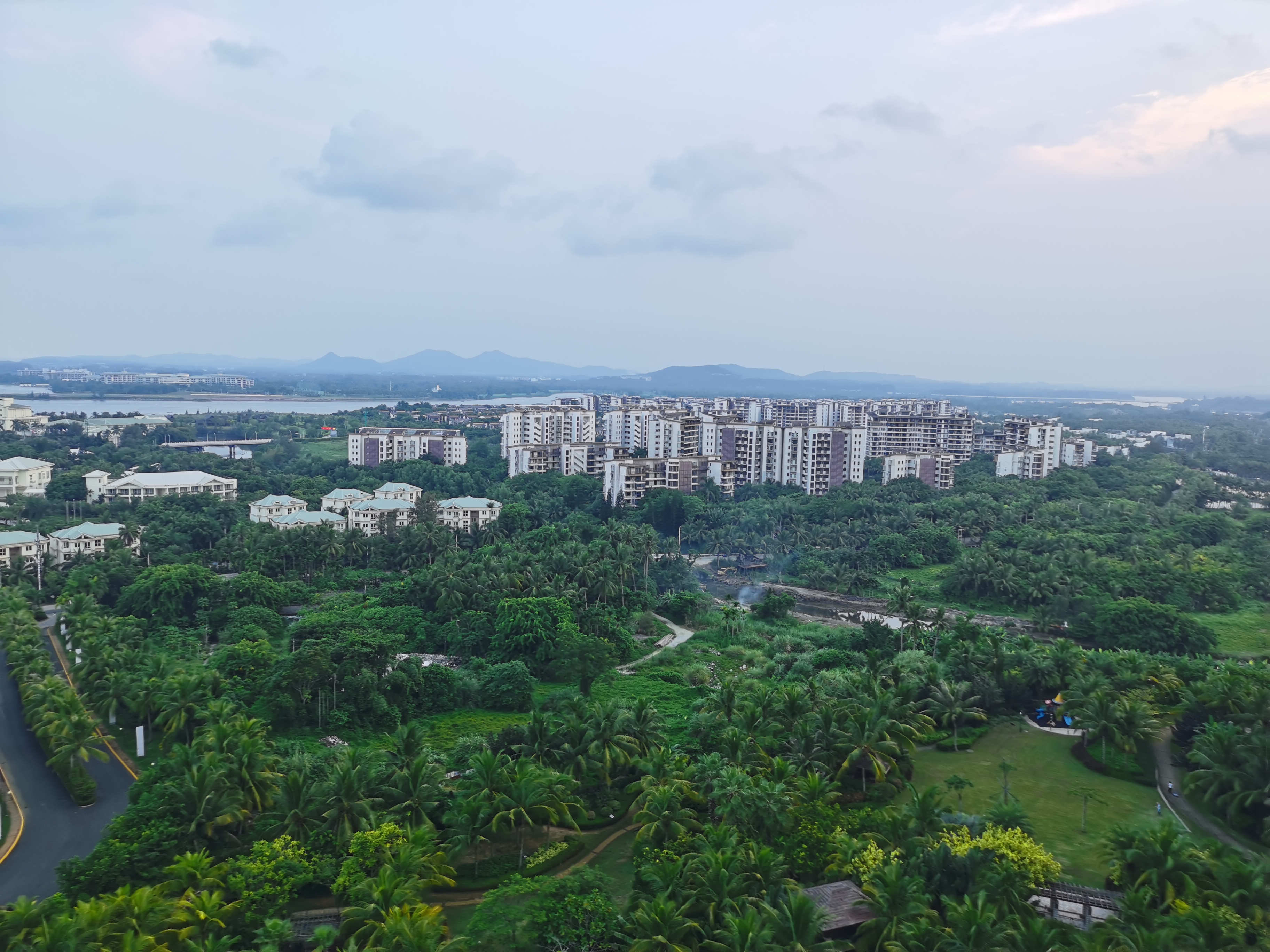 鍗氶硨璁哄潧姘镐箙浼氬潃涓囨硥娌冲叆娴峰彛,涓囨硥娌冲叆娴峰彛