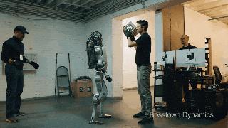 请停止霸凌机器人!波士顿动力Atlas反击真相