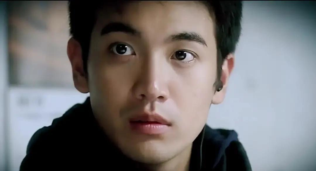 被称为香港第一帅哥,香港最隐藏富豪