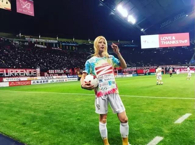 日本第一男公关罗兰一年收入,日本第一男公关罗兰身价