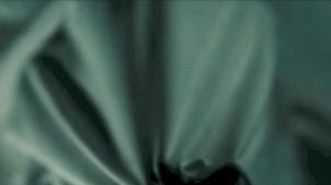 衣服晒褪色怎么恢复原色小妙招,衣服老是晒褪色怎么回事