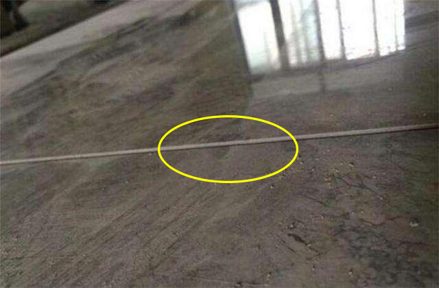 无缝瓷砖和普通砖区别,无缝砖与普通砖的区别