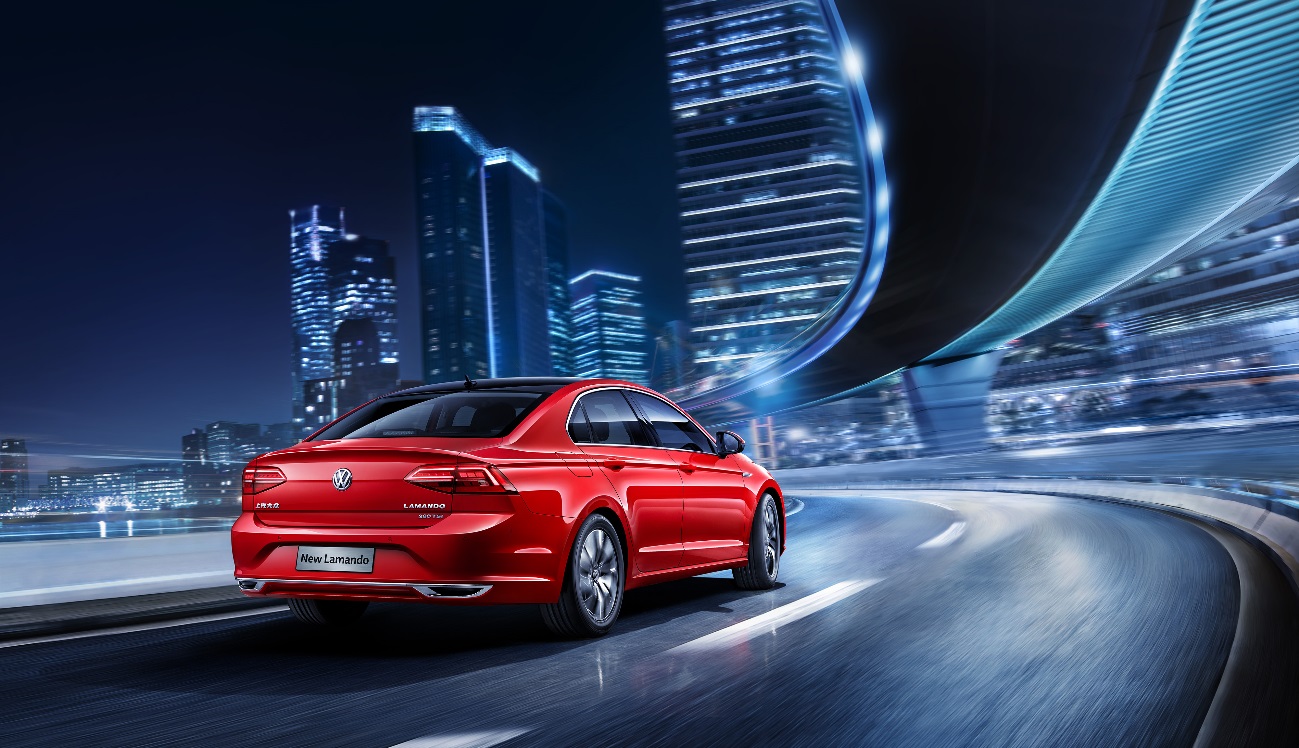 凌渡230风尚版18年实测,2017款凌渡230tsidsg风尚落地价