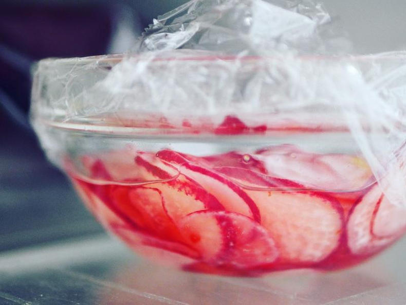 春日美美清爽美食，超简单樱桃萝卜一夜渍