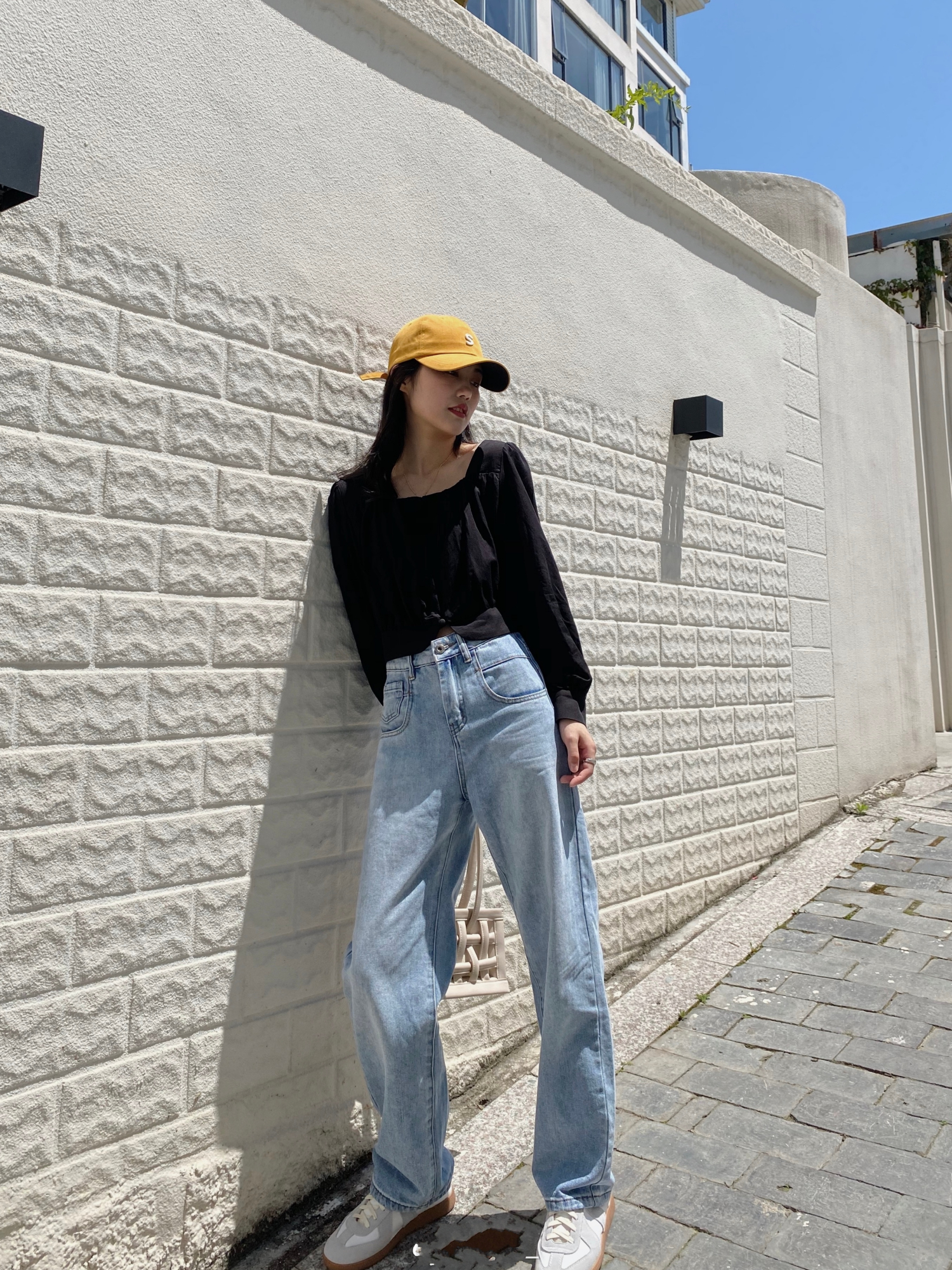 今年爆款的夏季鞋子,最近很火的爆款鞋子春秋款