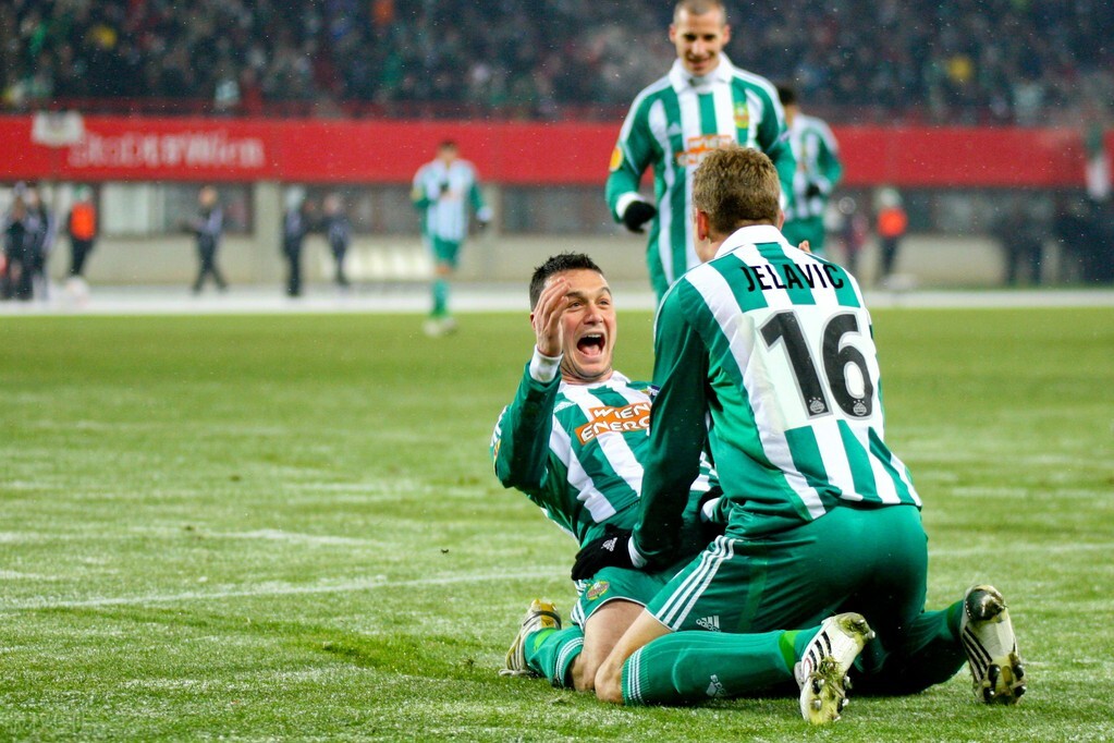 欧协联赛阿尔克马尔,欧联杯摩洛哥vs勒沃库森