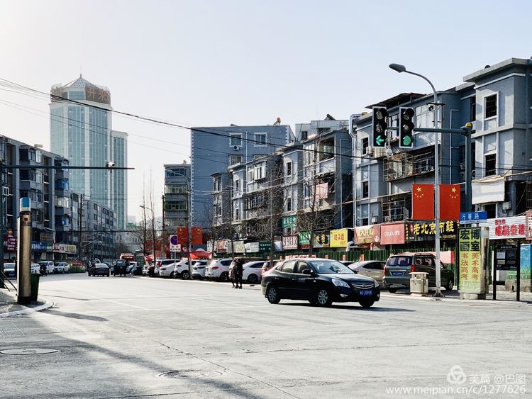 上阳宫到百货楼,疫情下逛西工,期待小街锅贴,王城广场听戏