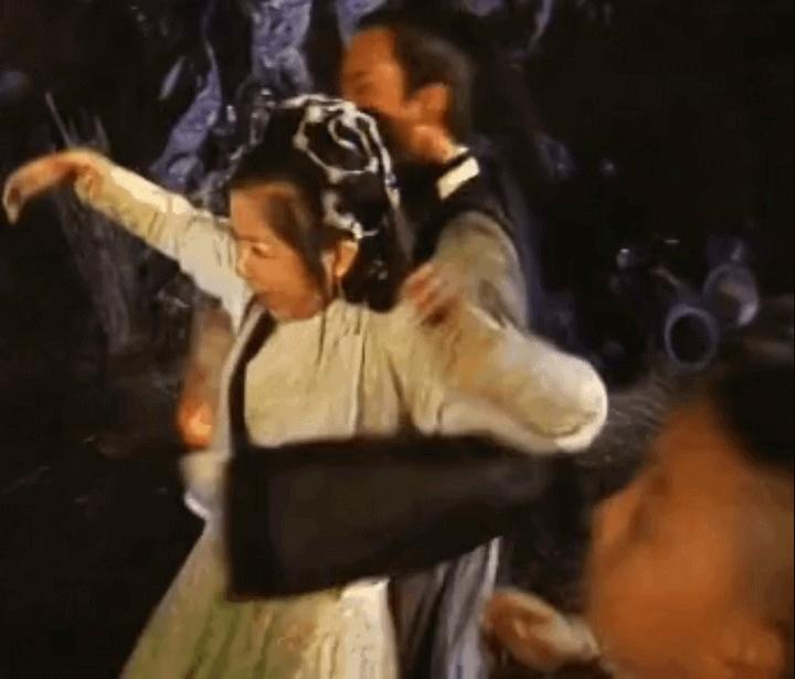 周杰吻林心如是真的吗,周杰林心如赵薇苏有朋王牌对王牌