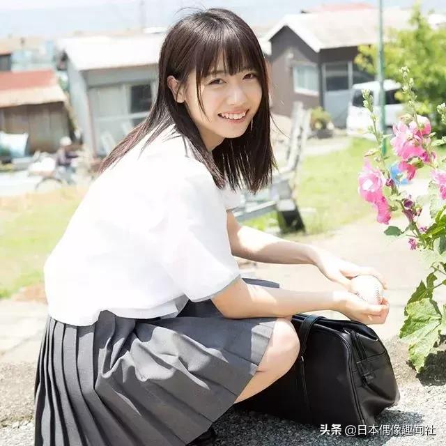 JK制服安利：来栖りん，被称为日本“制服美少女No.1”