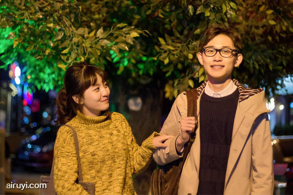 情侣之间必做10件事,情侣间必做的十件小事