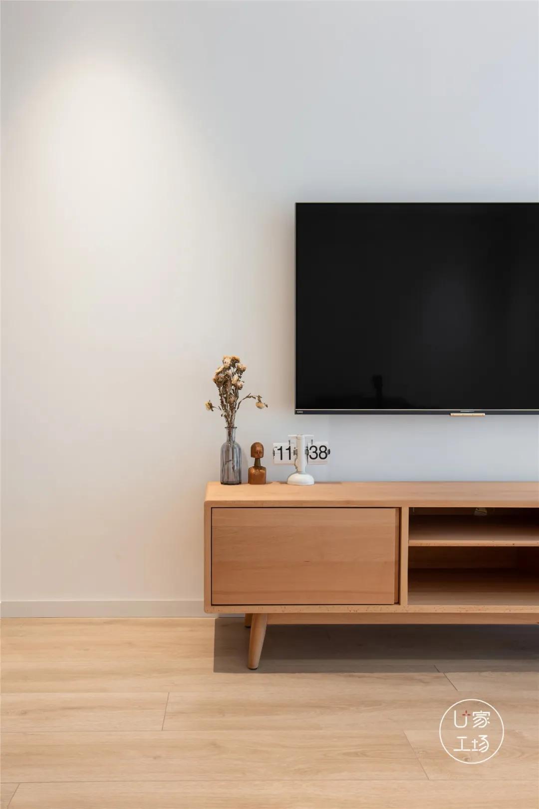 89㎡出租屋“变身”日式极简美宅,无主灯+藤编原木,玩出新花样