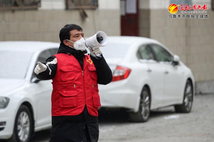 社区工作者为我们提供哪些服务,社区工作人员热心为居民服务