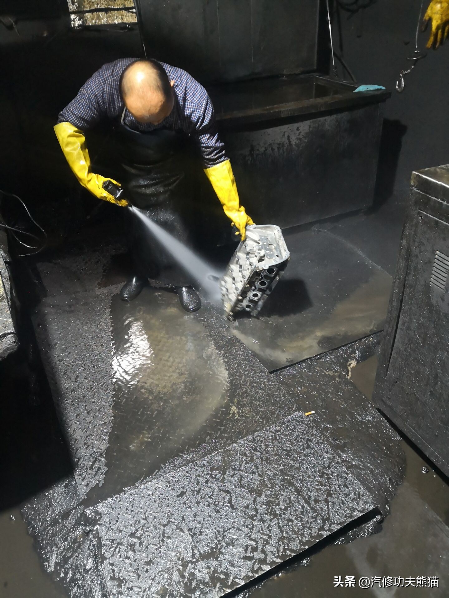 十年的奥迪q5维修,10年奥迪q5烧机油能解决吗