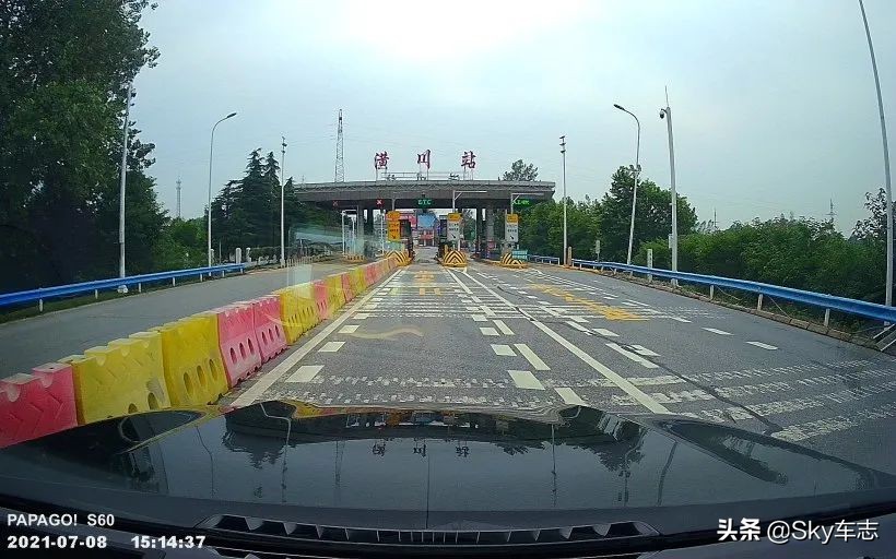 7万公里老款宝马x5,宝马x5的优缺点