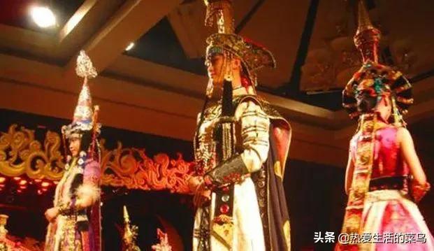 成吉思汗死后他的老婆怎么处置的,成吉思汗几个老婆的结局