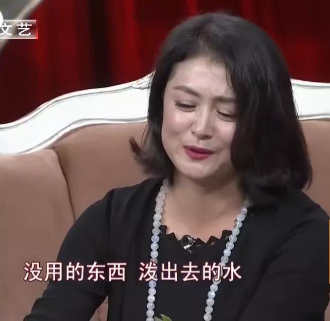 谢大脚于月仙与赵本山的关系,赵本山于月仙演谢大脚