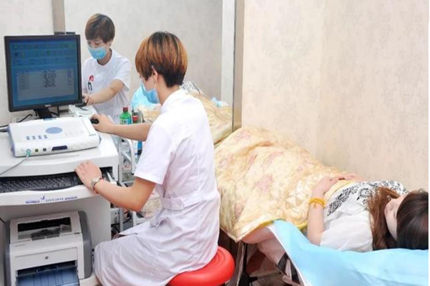 产后恶露为什么会那么久,为什么产后恶露一会有一会没呢