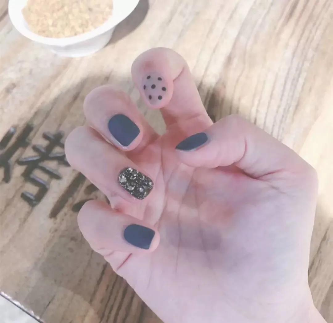 日式美甲颜值超高的美甲,报复性消费来啦