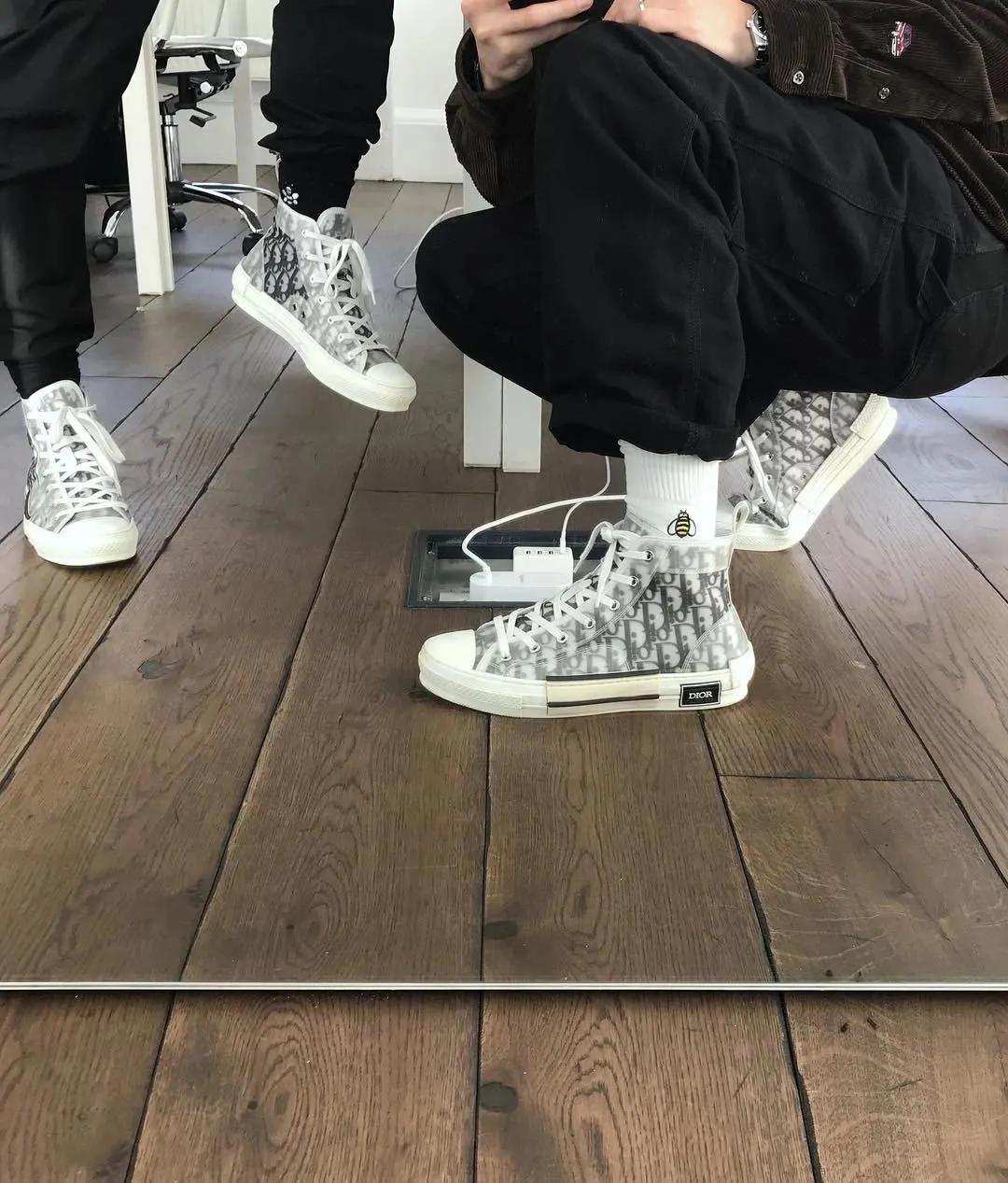 “后球鞋时代”来袭，你会放弃球鞋吗？