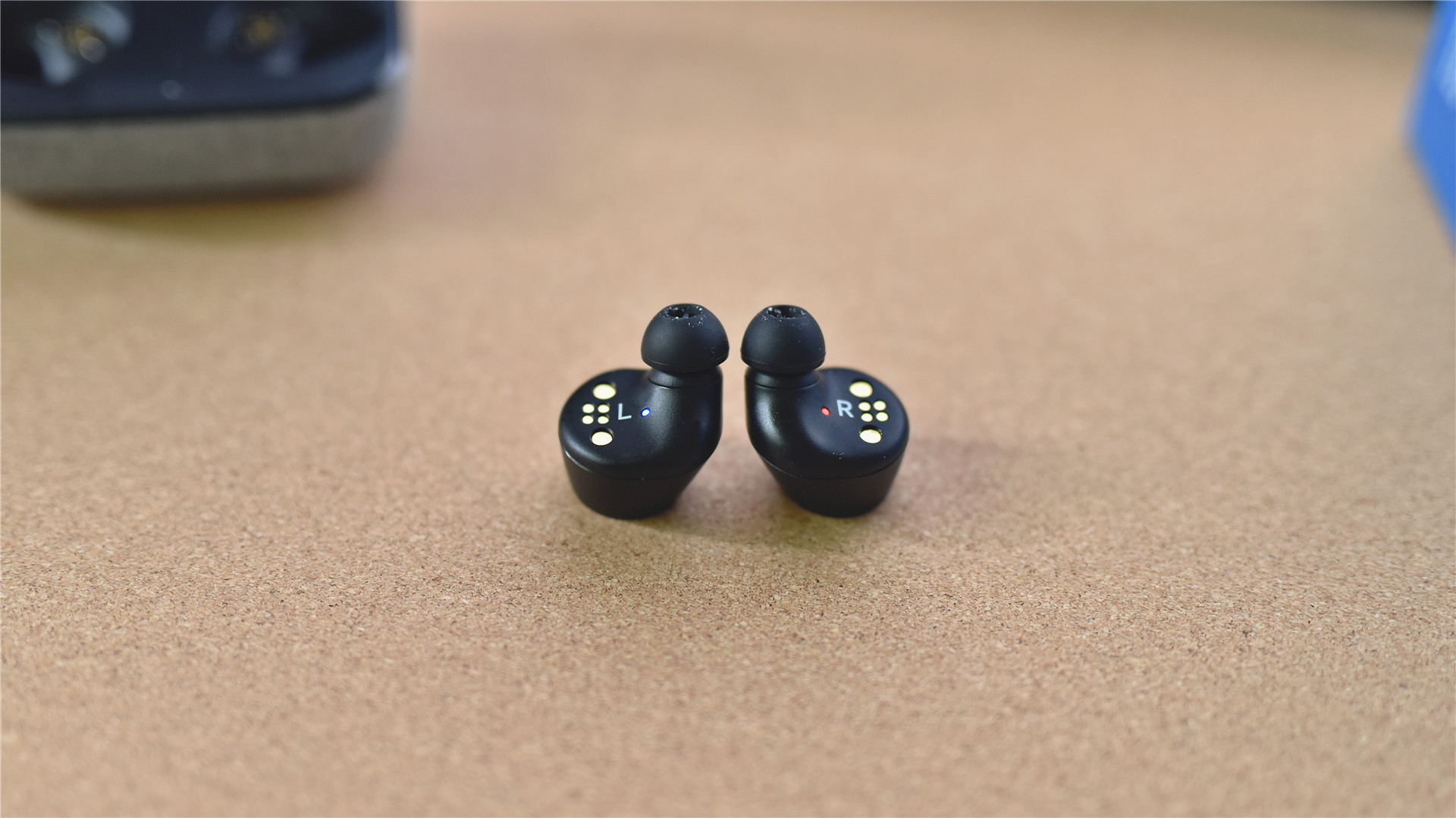 森海塞尔真无线4代佩戴感受,森海塞尔momentumtrue真无线一代