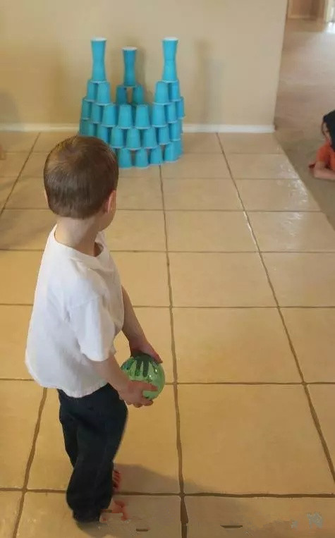 在家就能玩儿的亲子游戏10到15岁,在家10个月亲子早教游戏