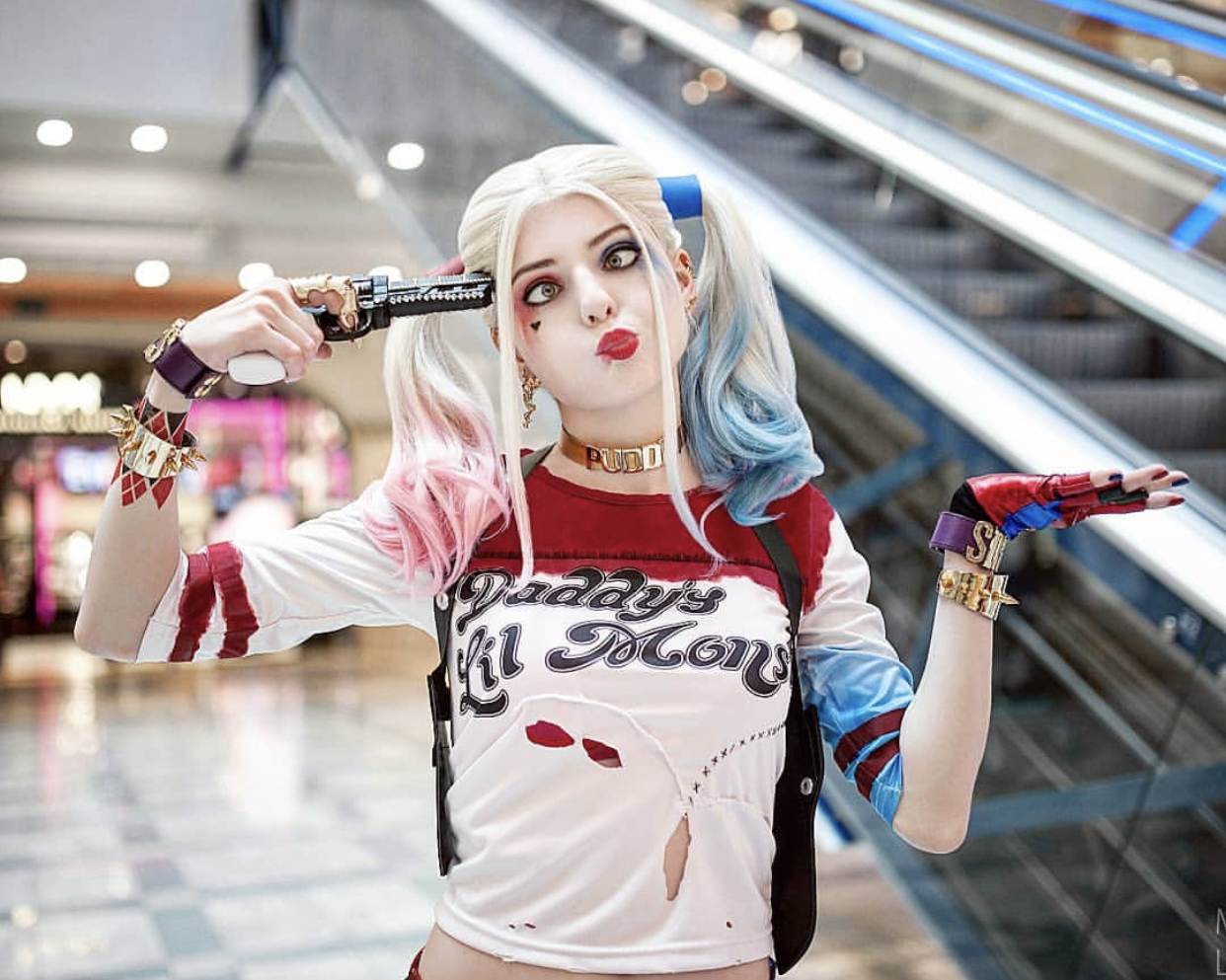 20万粉的国外C圈大神，萝莉模样太*齿幼**，小樱、艾莎同时驾驭