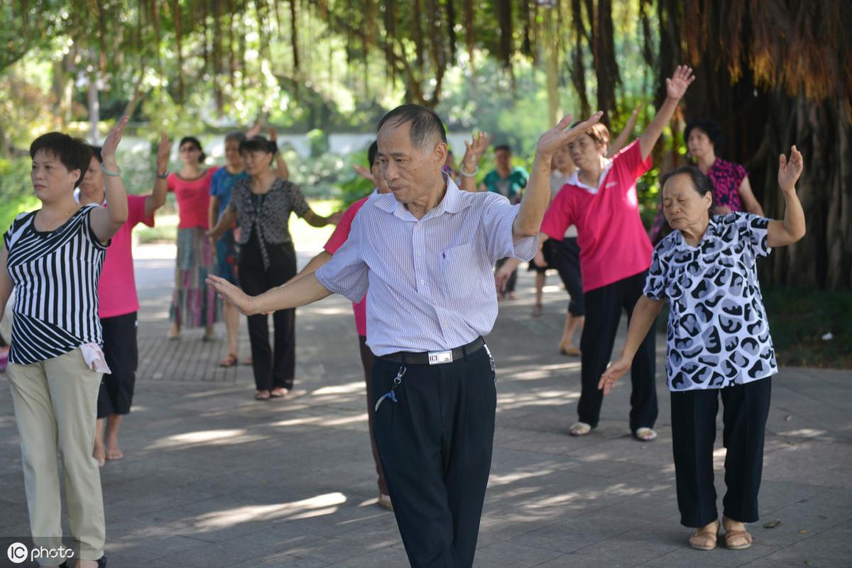 饭后胃痛是不是胆结石有关,饭后胆囊隐隐作痛吃什么药