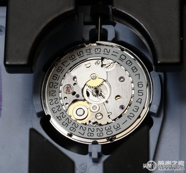 如何辨别瑞士手表机芯,怎么辨别瑞士手表机芯