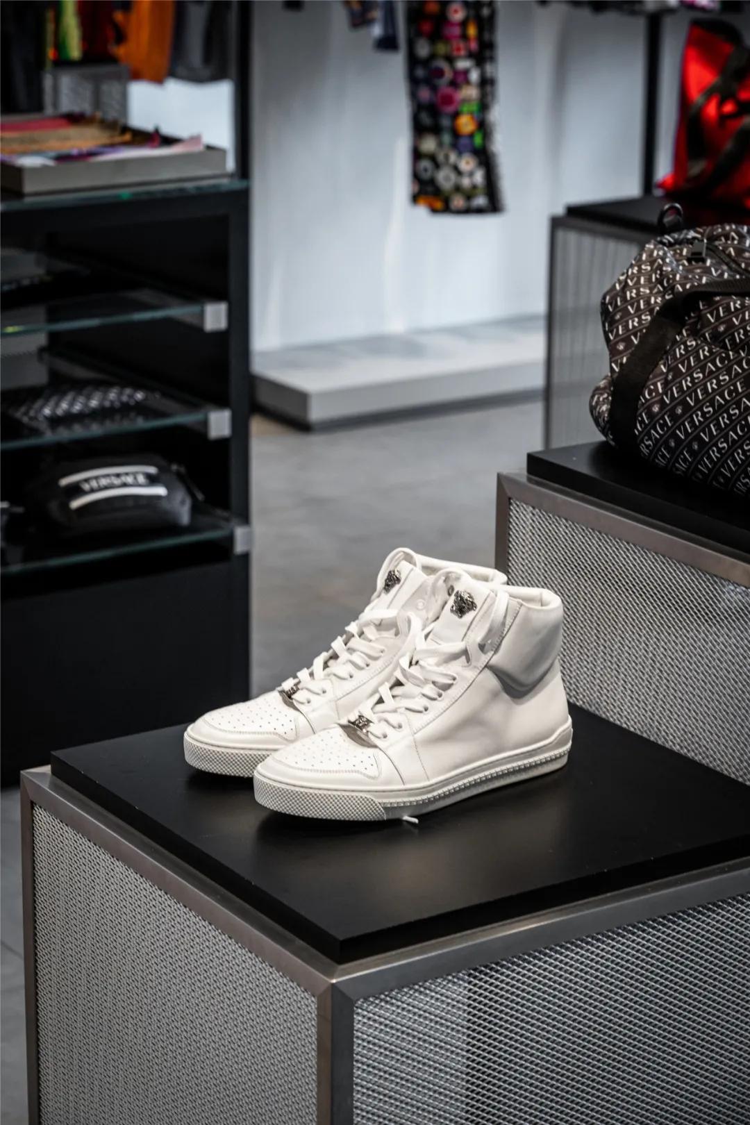 百联奥特莱斯广场上海青浦车展,上海青浦奥特莱斯周年庆