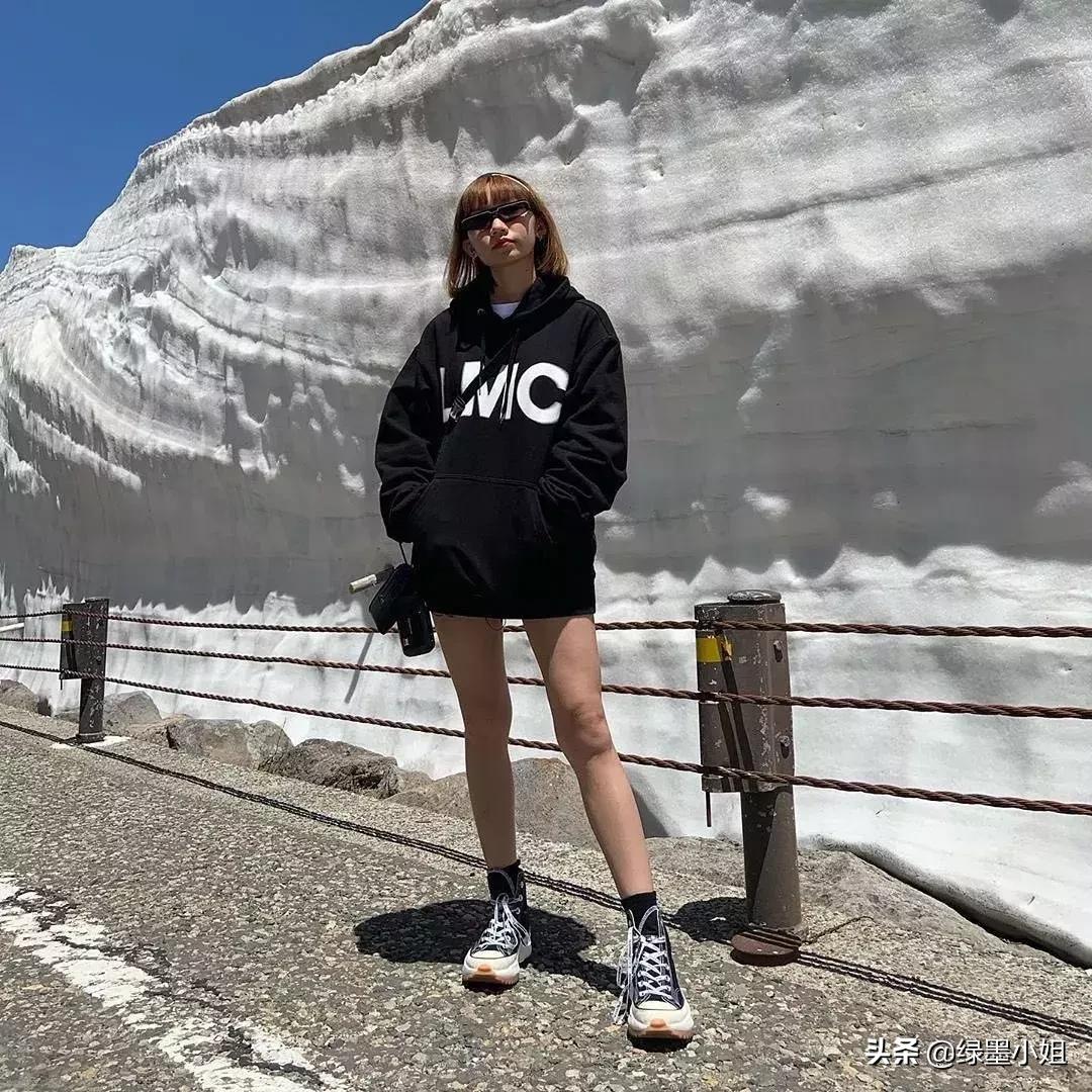 欧阳娜娜鞋子匡威同款,欧阳娜娜鞋子同款匡威